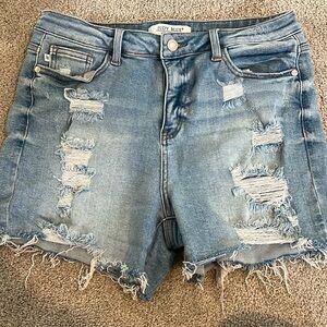 Judy blue shorts
